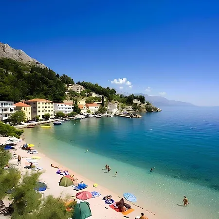 Lucija Appartement *